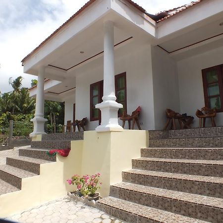 Karimunjannah House Ξενοδοχείο Karimunjawa Εξωτερικό φωτογραφία